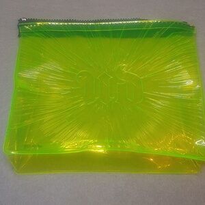 Urban Decay Makeup Bag UD Distortion Neon Green Makeup Bag ~ LIMITED EDITION ~